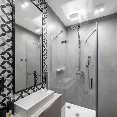 Aparthotel Platinia Premium *