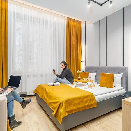 Aparthotel S12 Premium - By Hosty