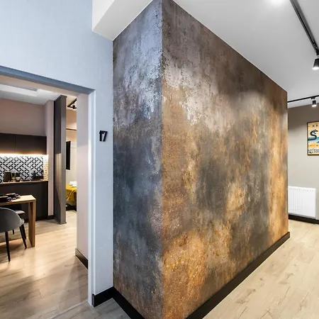 Platinia Premium Apart-hotel *